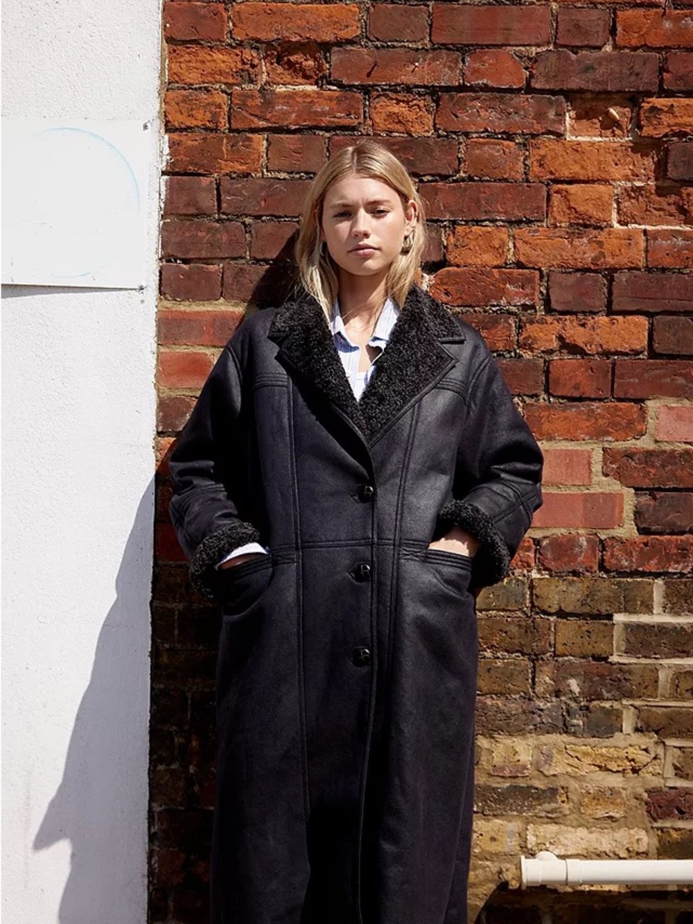 Urban Outfitters BDG Black Shearling-Trim Long Coat - Women